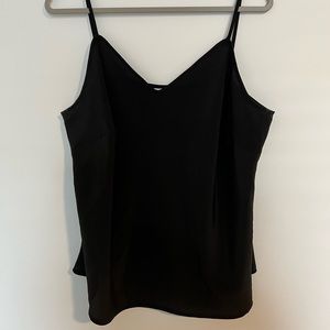 V-neck Spaghetti Strapped Top
